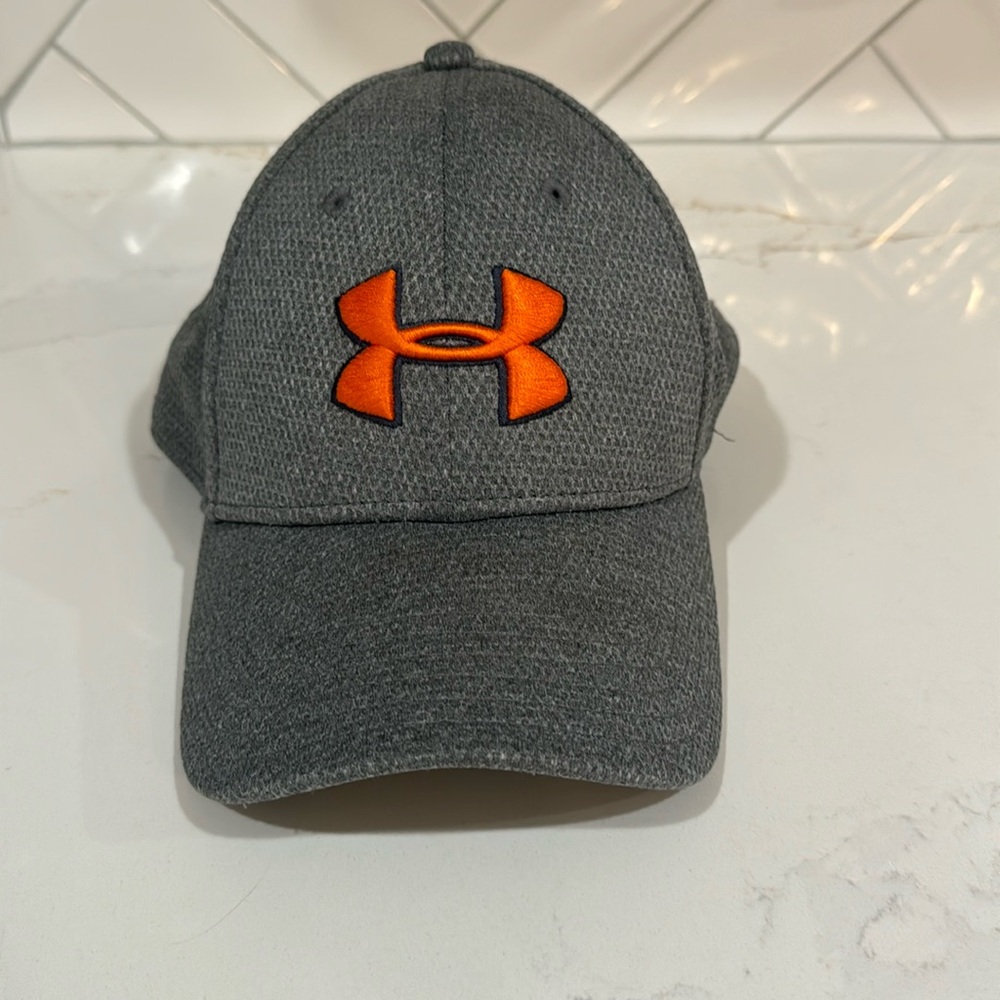 Under Armour mens hat